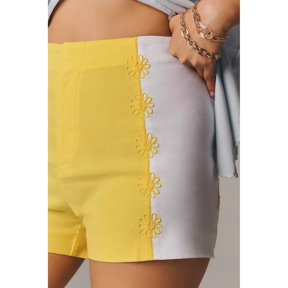 NWT Maeve Embroidered Shorts Linen‎ Blend Sz 2 Yellow White Flowers Tight Summer